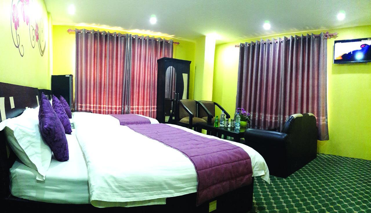 Asian Hotel Butwāl Zewnętrze zdjęcie